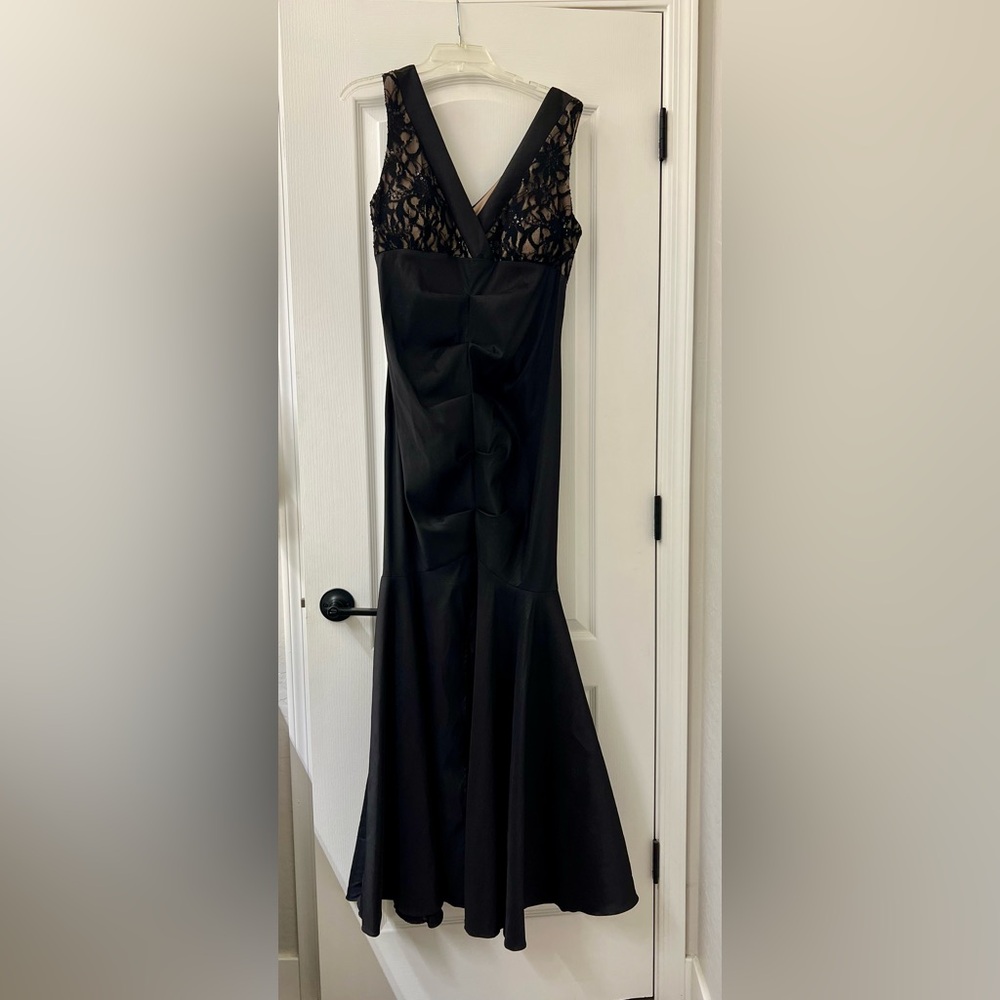 R&M Richards Maxi Dress